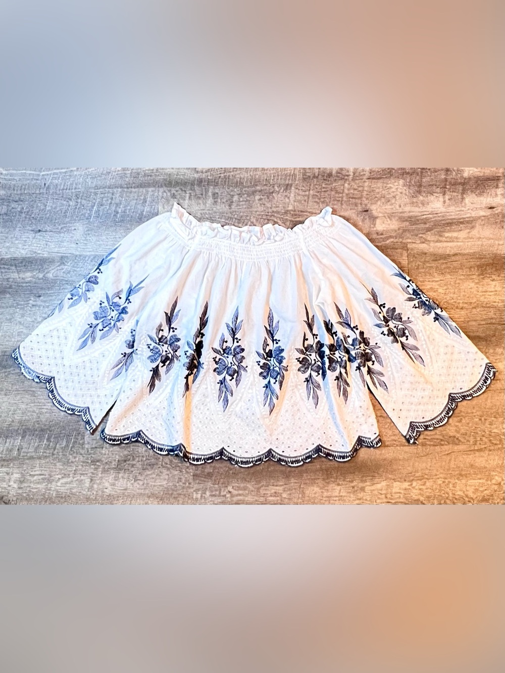 Coco + Carmen L/XL White Blue Floral Eyelet Off Shoulder Boho Blouse - Picture 2 of 10